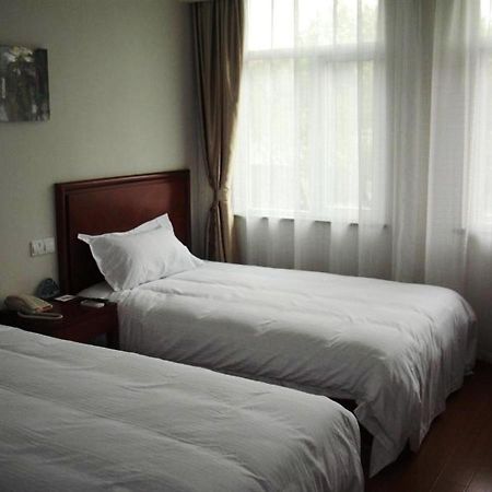 Greentree Inn Suzhou Humble Administrator'S Garden Railway Station South Square Exterior photo