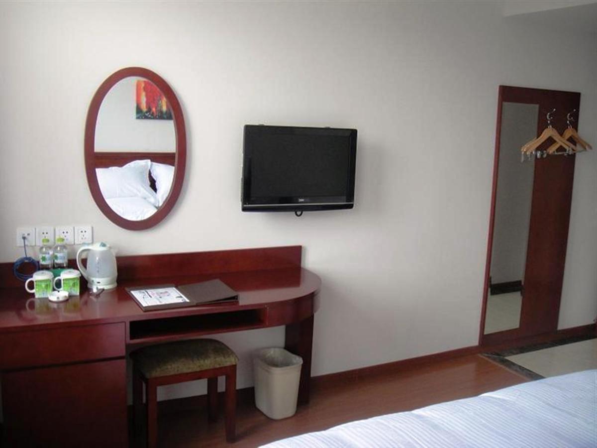 Greentree Inn Suzhou Humble Administrator'S Garden Railway Station South Square Exterior photo